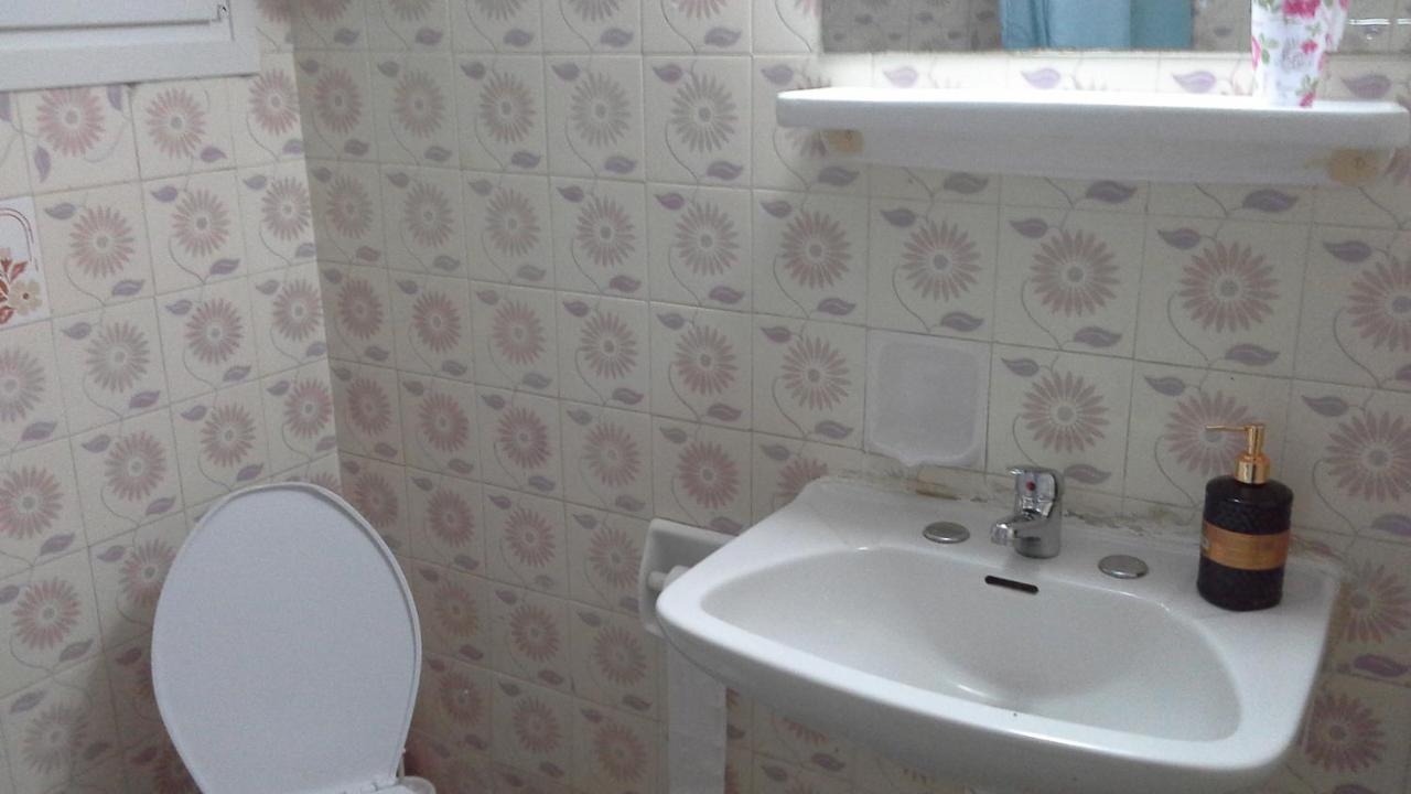 Room To Rent-Shared Wc 卡瓦拉 外观 照片